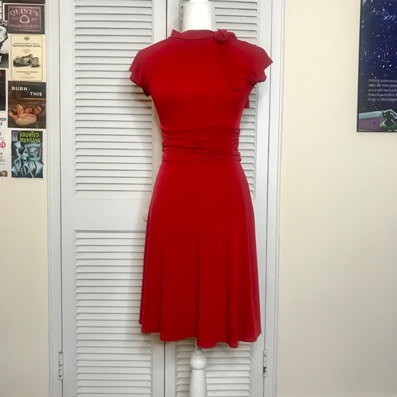 Folter Bombshell Dress in Red - Small - Picture 4 of 7